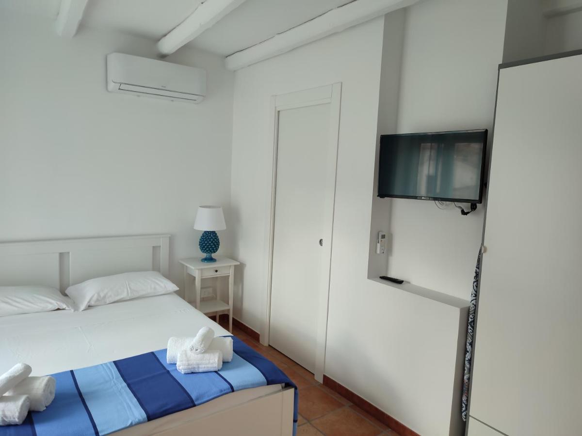 Molo 78 Case Vacanze เชฟาลู ภายนอก รูปภาพ
